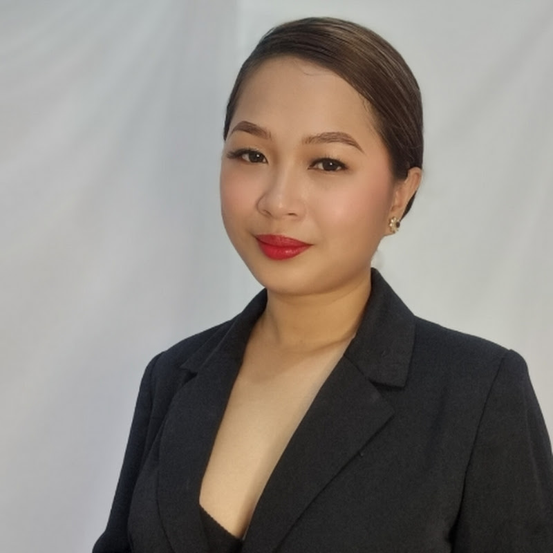 With Lav | Mompreneur & Content Creator