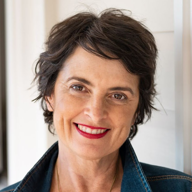 Anita : Sequins and Sand