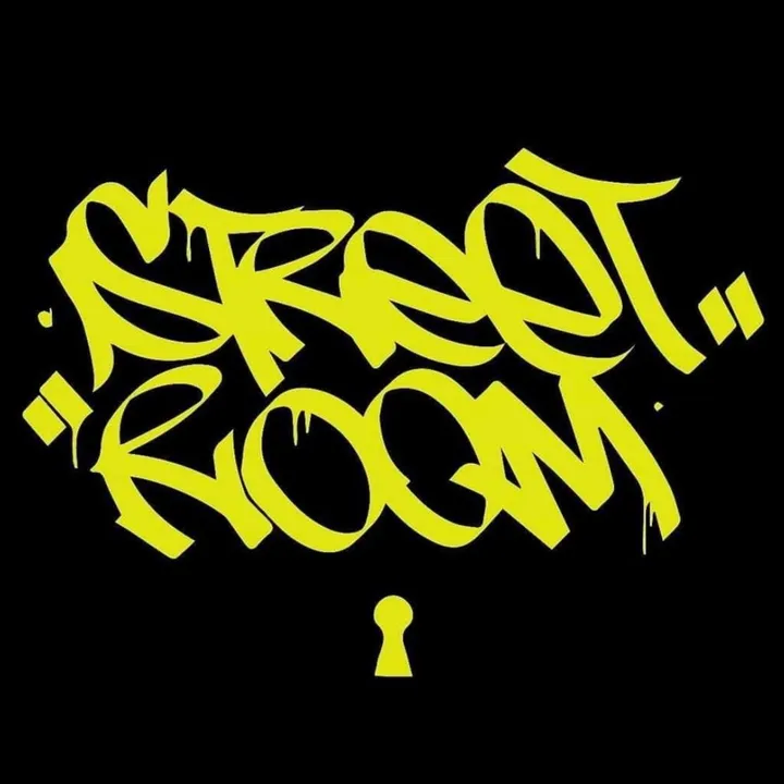 Street Room