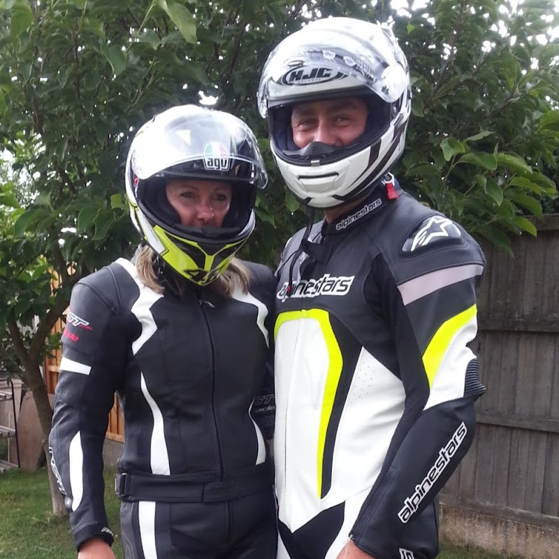 A Brit A Blonde A Bike