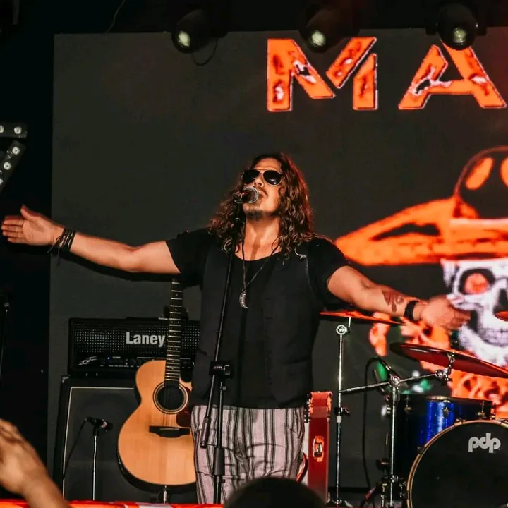 JONATHAN ESPINOZA TRIBUTO MANÁ