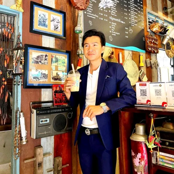 អាន ឧស្សាហ៍ _ Official