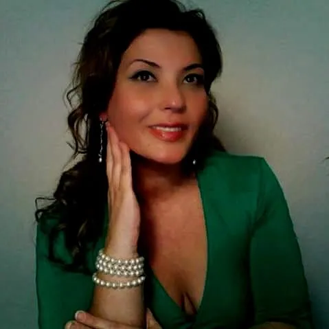 Ana Bona