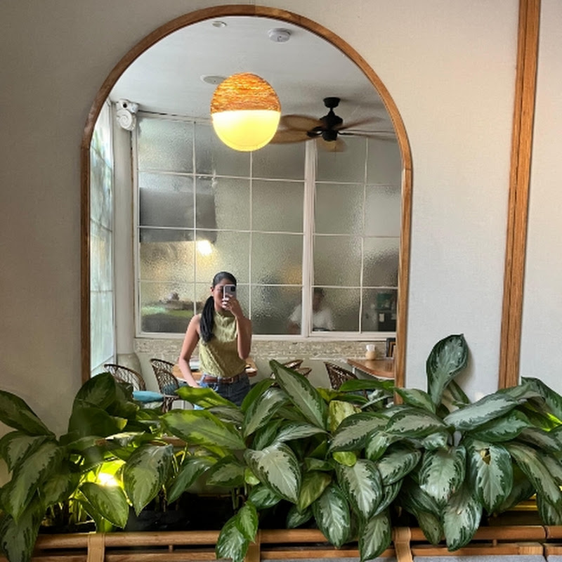 Eyleen's Corner