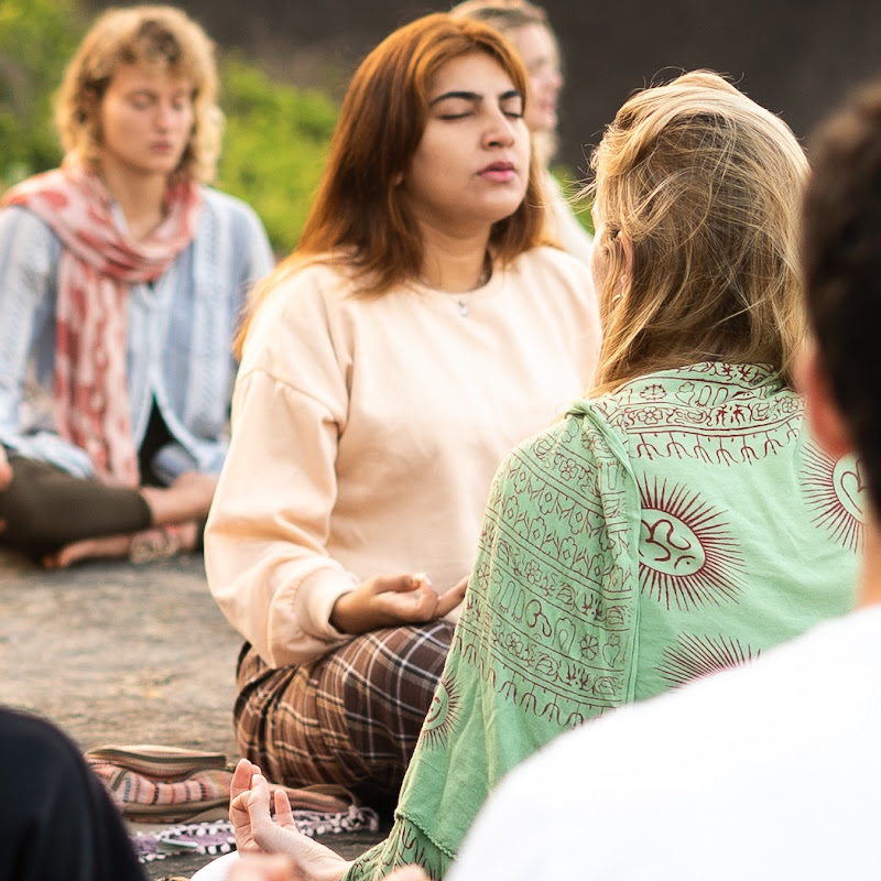 Aishwarya Kapur Yoga
