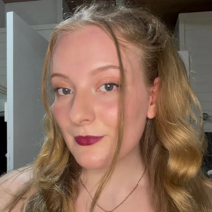 elle