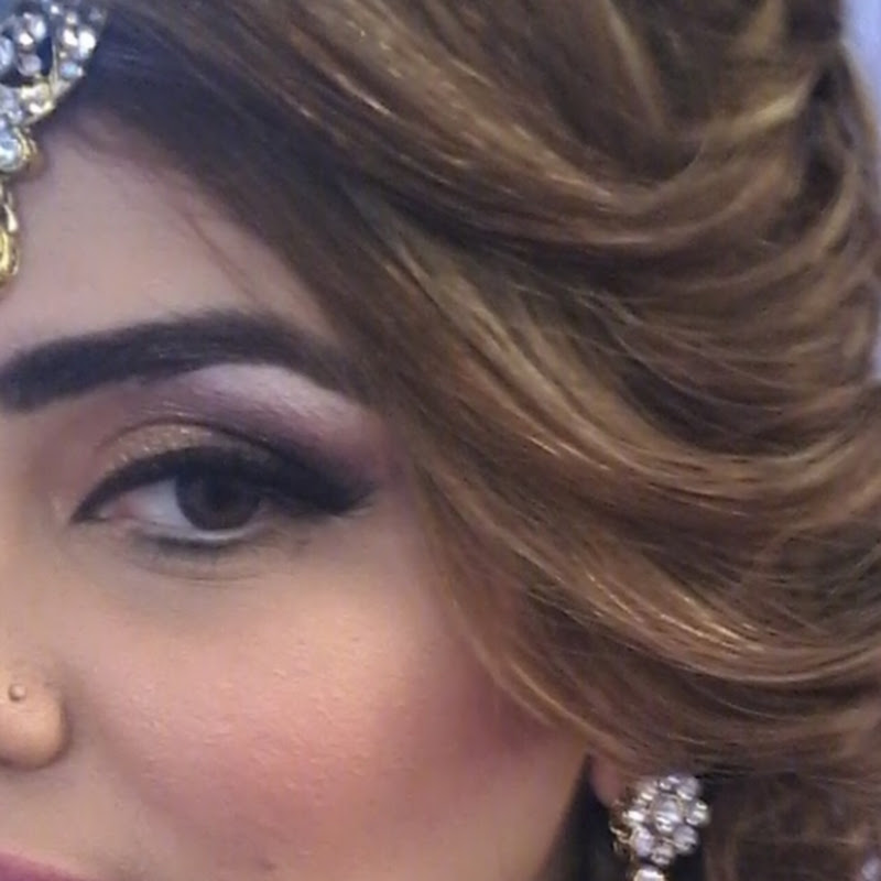 Aqsa Mir 