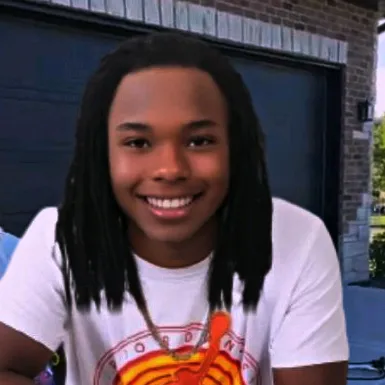 Kenson 👑👑👑👑