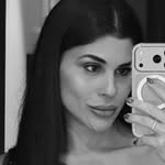 Isabella Freire بيلا