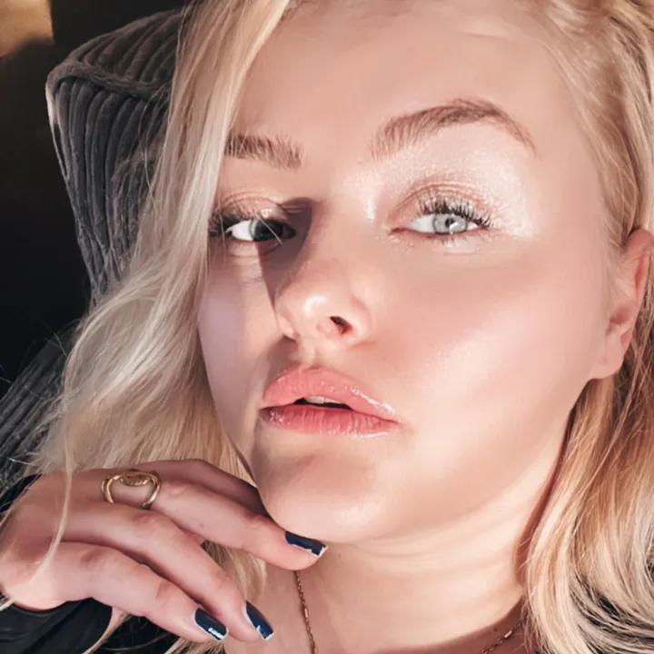 LISANNE JOLI