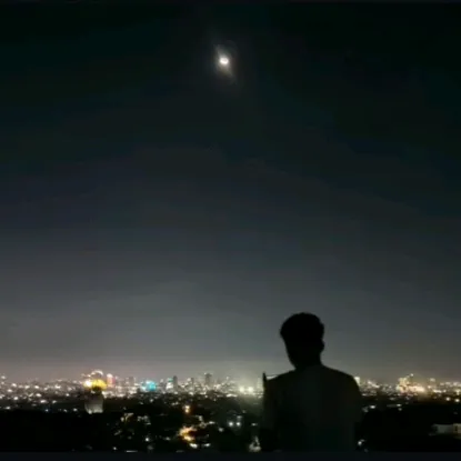 웃 爪丩ㄒ廾工丩✞
