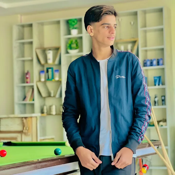 عبداللہ😎🔥