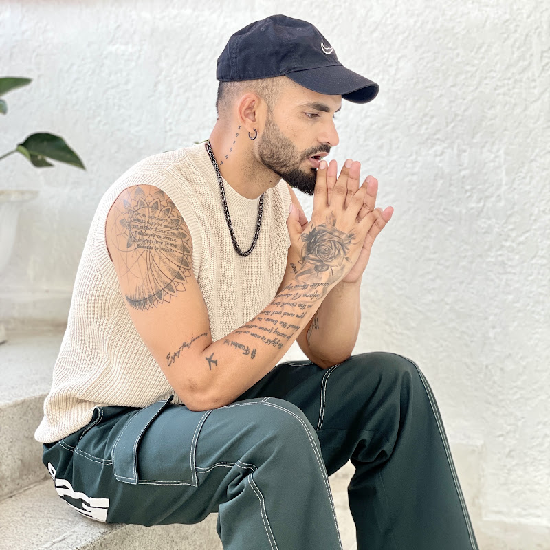 Sarfaraz Fits