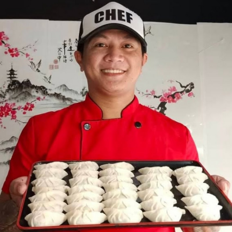 Chef Mac Escañan