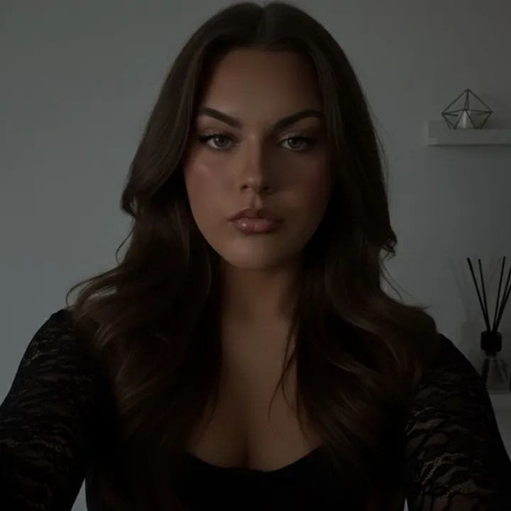 𝒜𝓃𝓃𝒶 ʚଓ