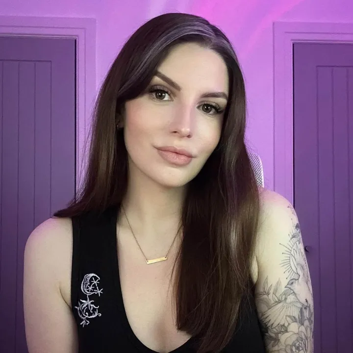 Kate • streamer