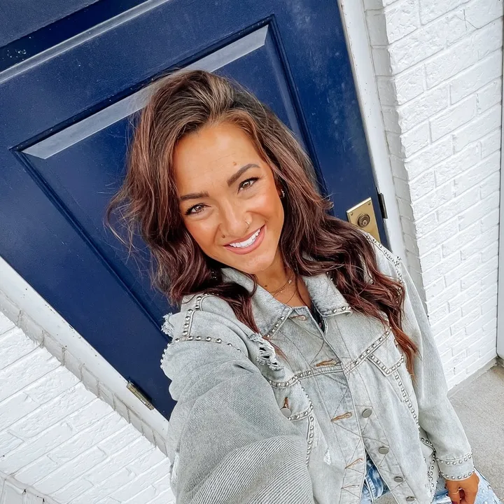 𝐀ϻ𝔢ᒪ𝕚𝔸 |Style•Hair•MomLife