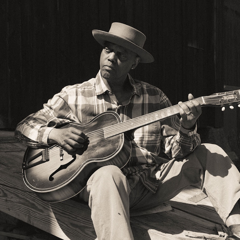 Eric Bibb Official