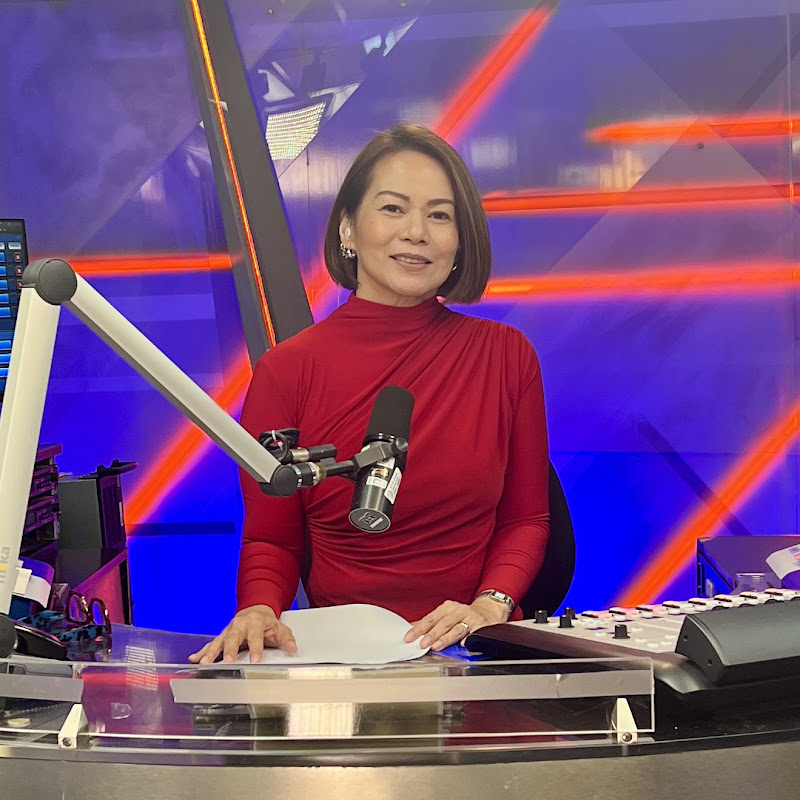 Teacher Tina Zamora