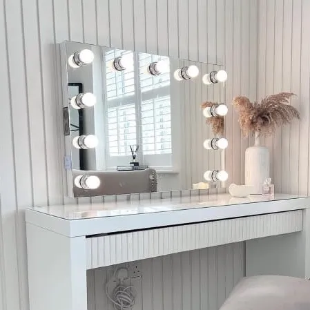 hollywoodmirrors