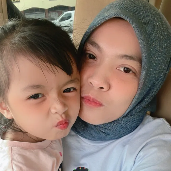 haniyyahsweet