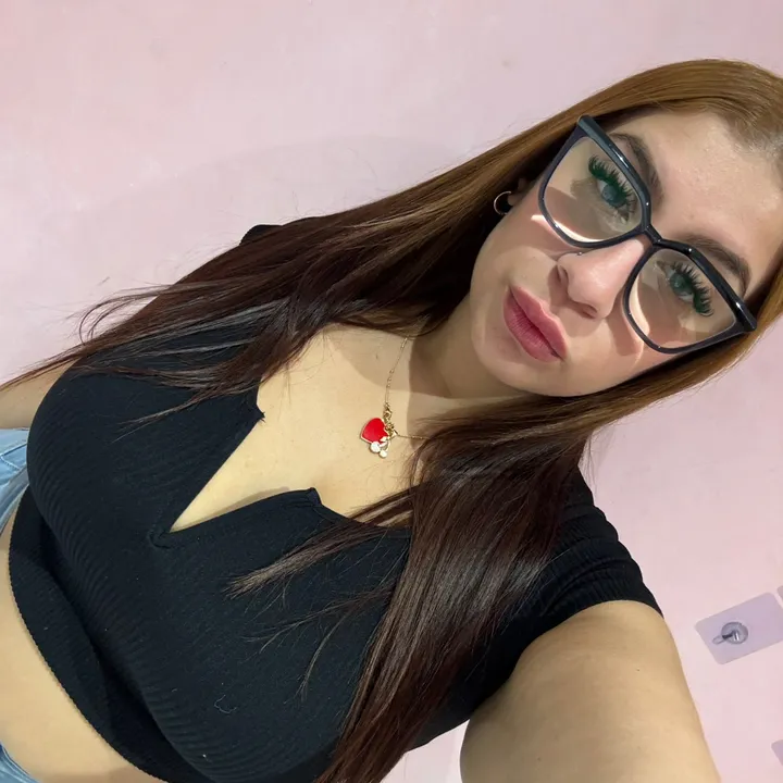 Lorena🩷🩷🩵🩷🩵