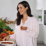 Lenna Omrani | plant-based 🌱