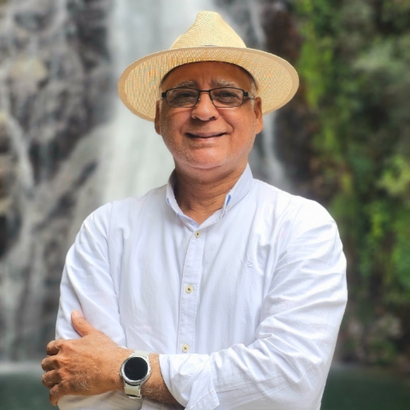 Félix Corona Presenta