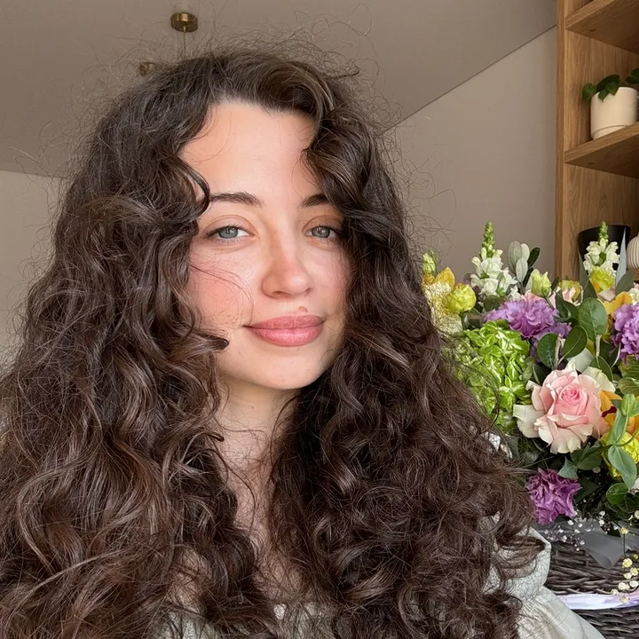 Настя Елистратова