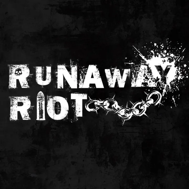 🦇✰Runaway Riot✰🦇