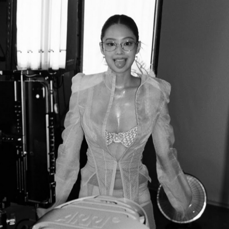 “꩜🐈‍⬛ྀི𝘫𝘦𝘯𝘯𝘳𝘶𝘣𝘺𝘴𝘵𝘦𝘳