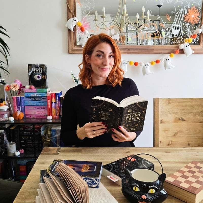 Bookish Talks - Sterntals Book Club