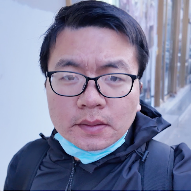 Kai Walks China