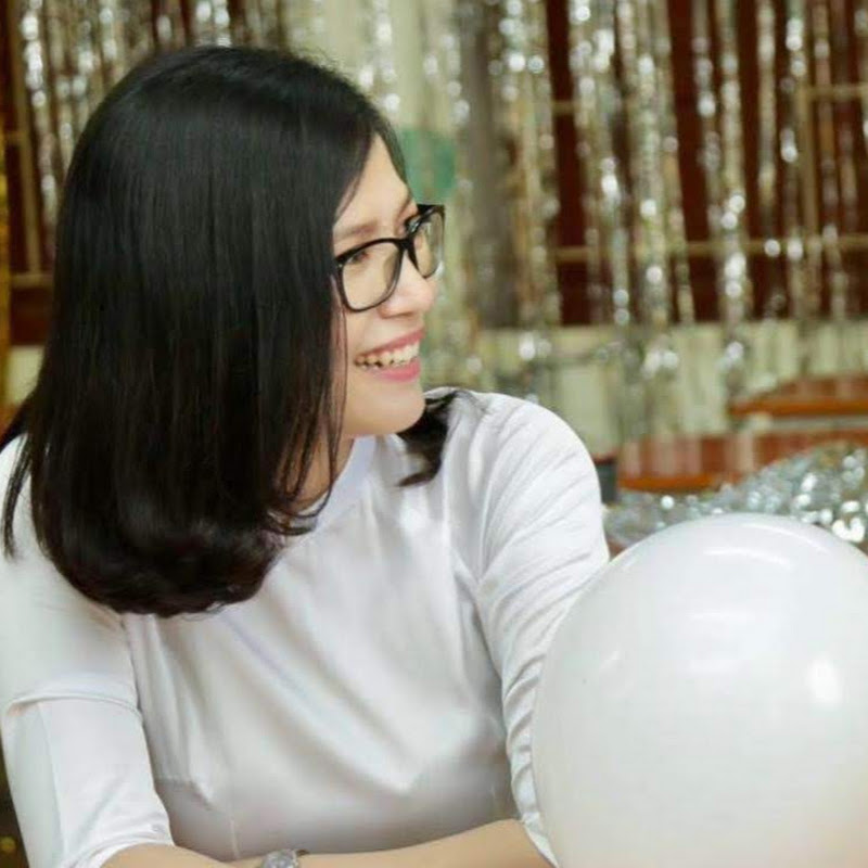 Cô Bích Ngọc Hóa học
