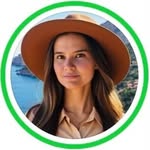 Aziza 🦋 influencer 🌊 Antalya