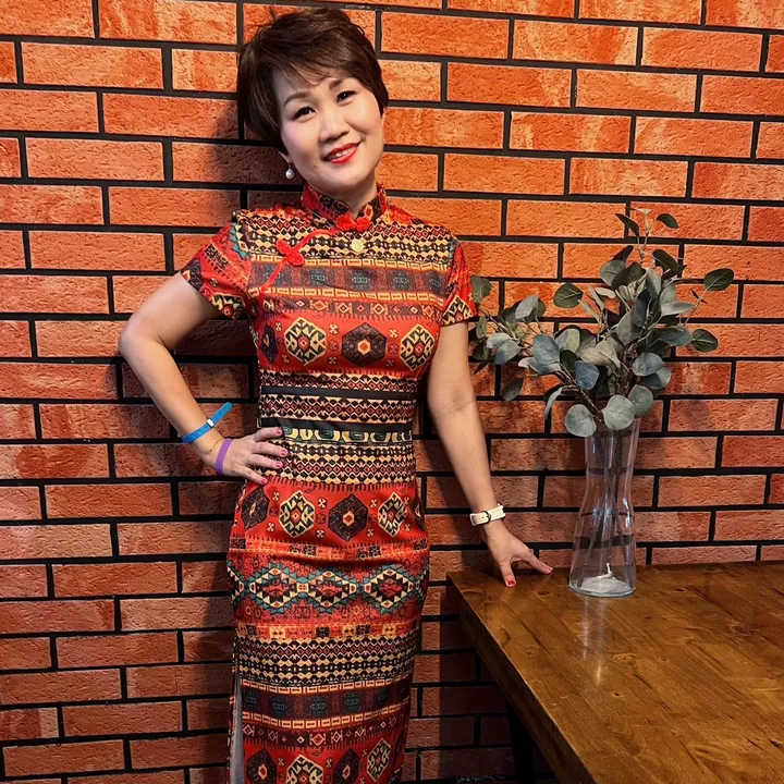 Eva Lee