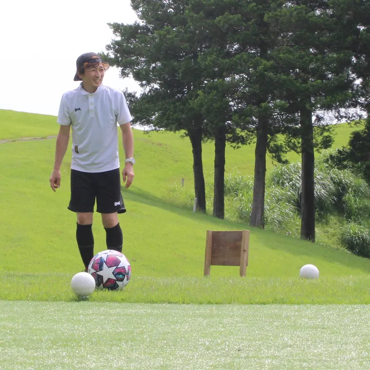 YUSUKE KAWAZOE