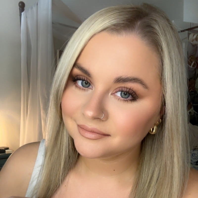 Amanda Charlene