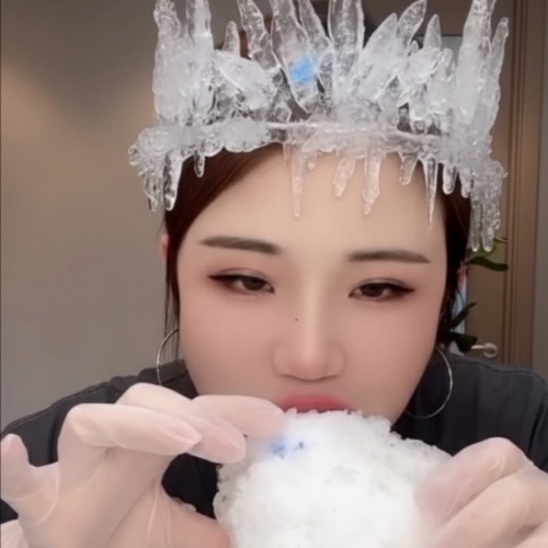 Only YY Ice Eating