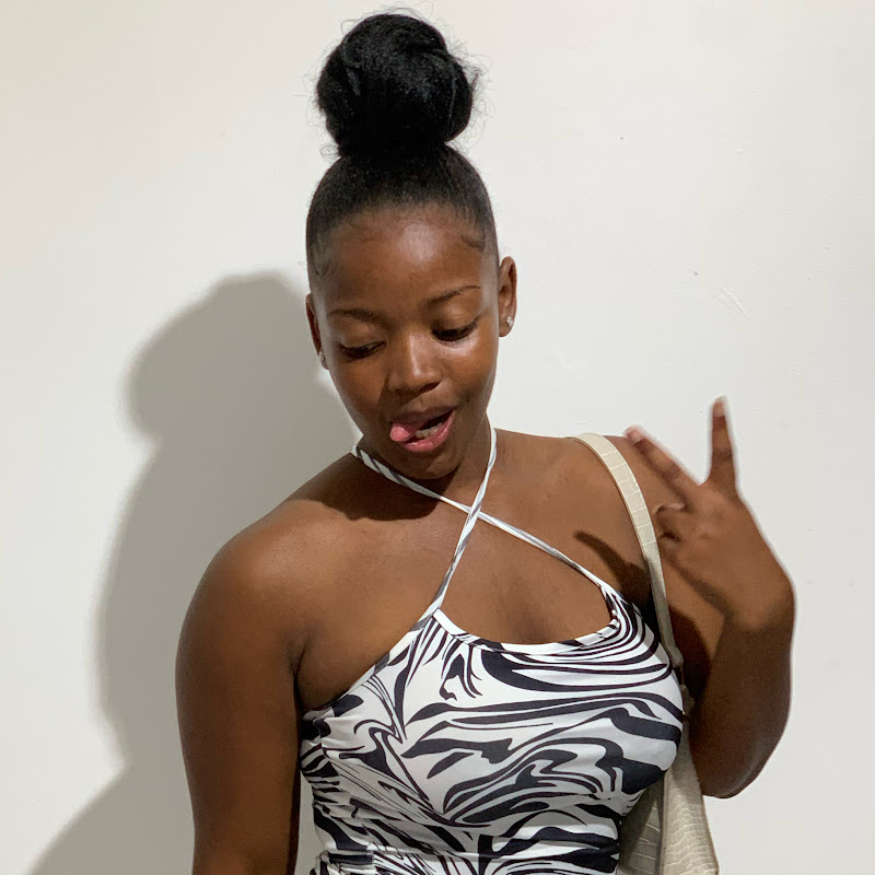 Lusanda Kuzwayo