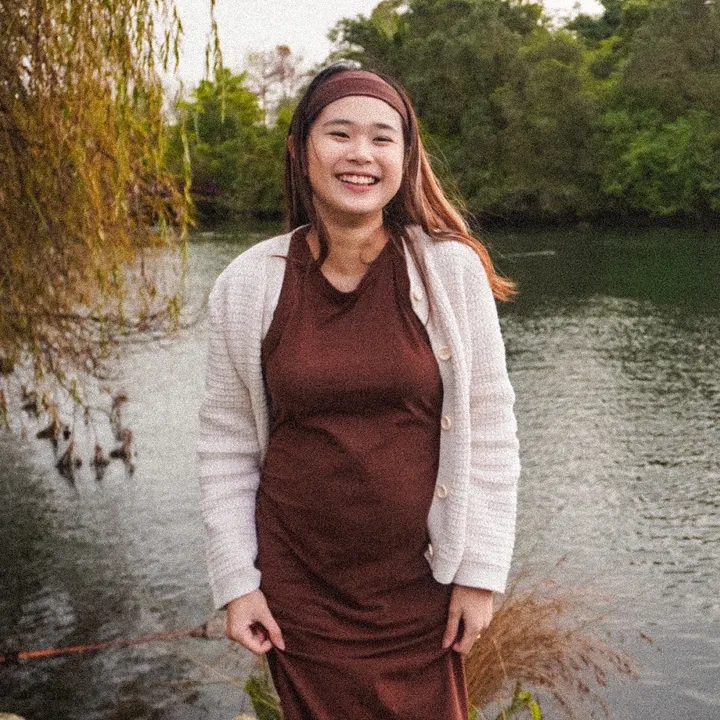 Angela Tin