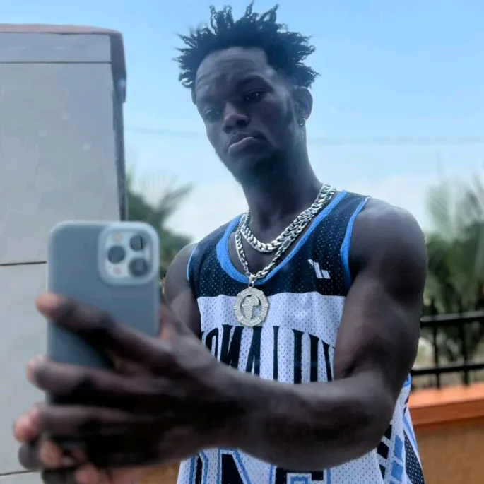 hustler.must.shine🇺🇬