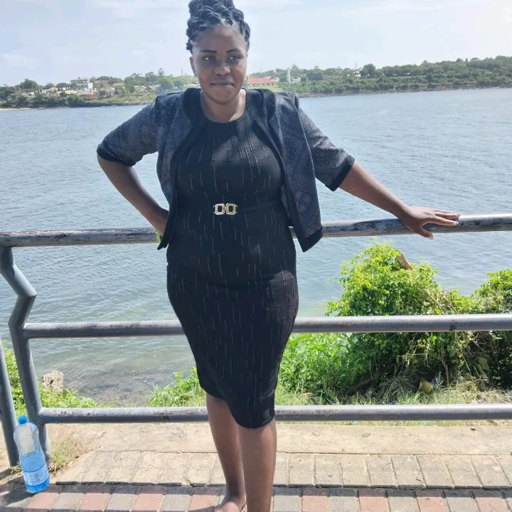 Linet kwamboka