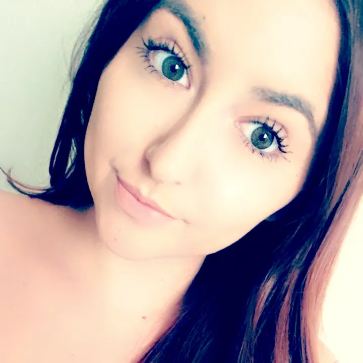 Danielle ❤️ SAHM
