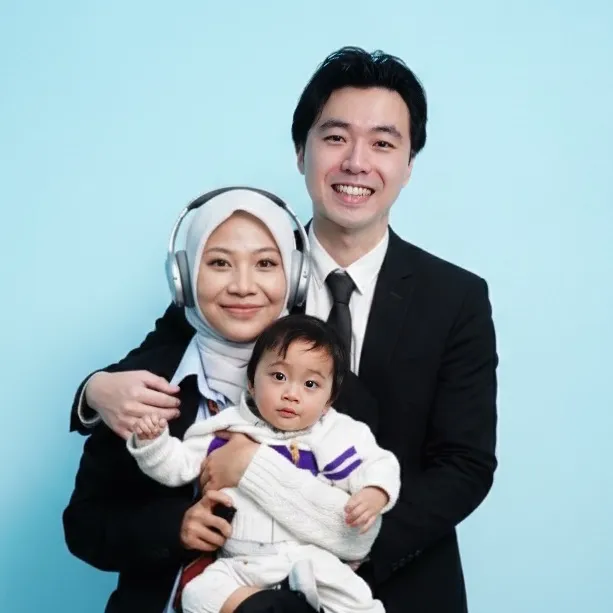 Claudia Khansa Okuzumi 奥住