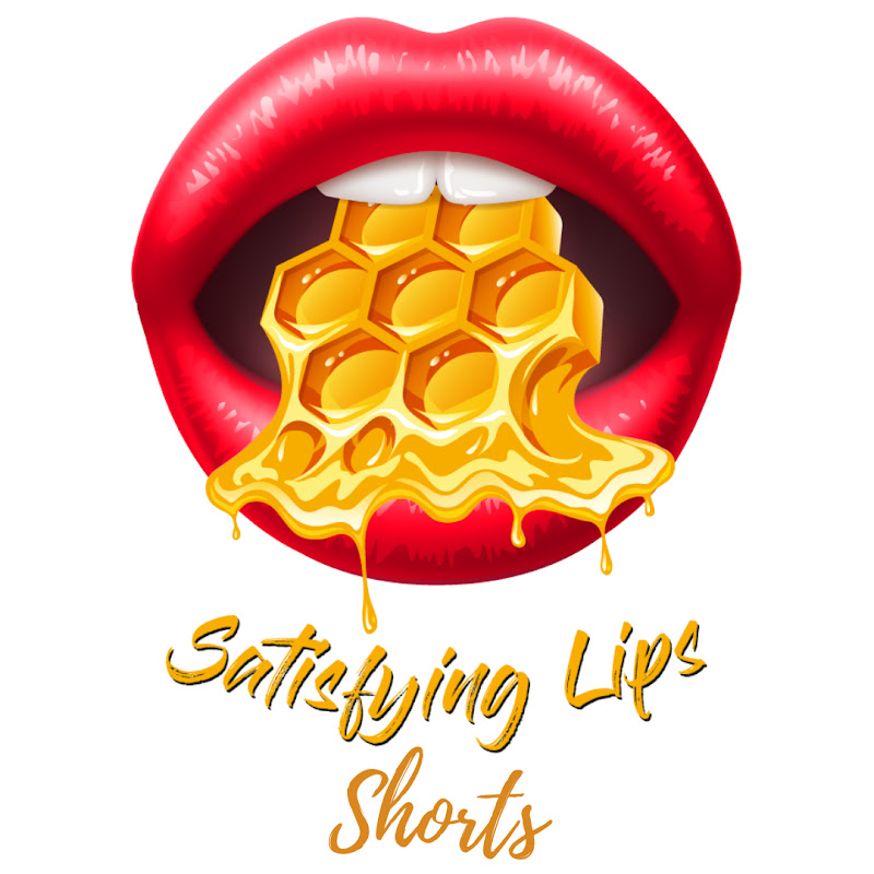 Satisfying Lips Shorts