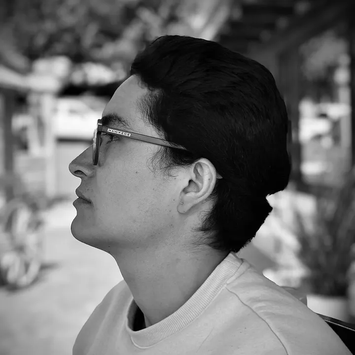 Juan José Valdiviezo