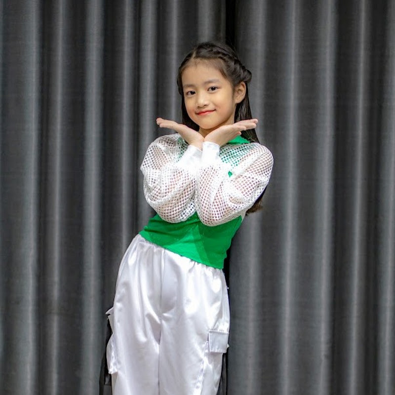 MinhChau_Kiddy crew