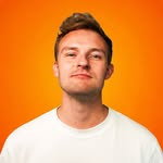 Sven | Building a blog with a 9-5 📱