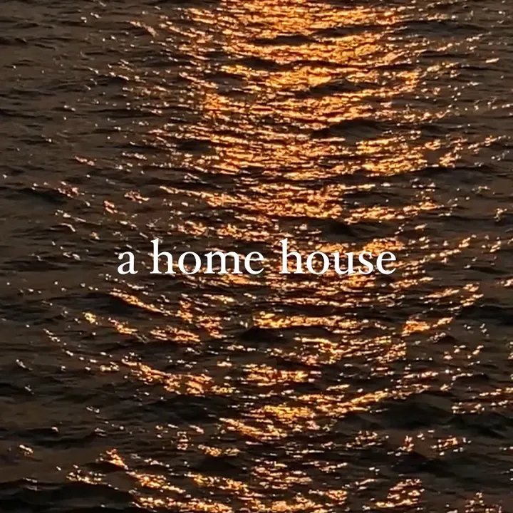 𝐚 𝐡𝐨𝐦𝐞 𝐡𝐨𝐮𝐬𝐞